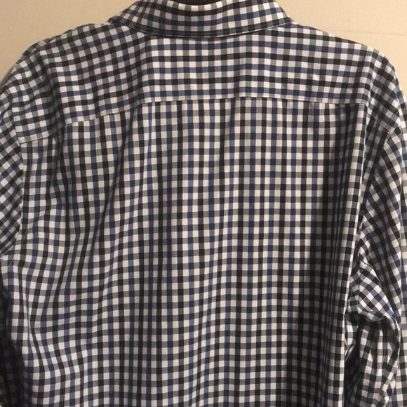 Banana Republic Camden Fit size Large mens button down - Picture 6 of 8